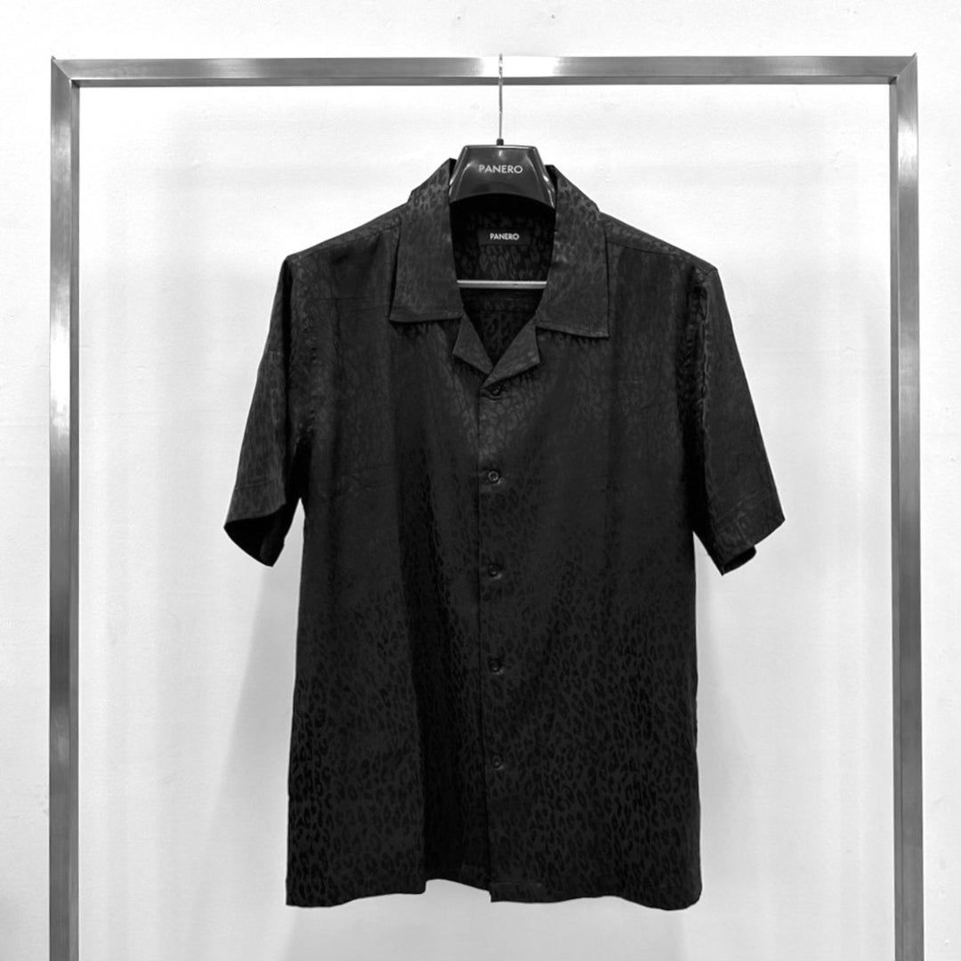 "Leopard Short Sleeve Shirt" (Black)