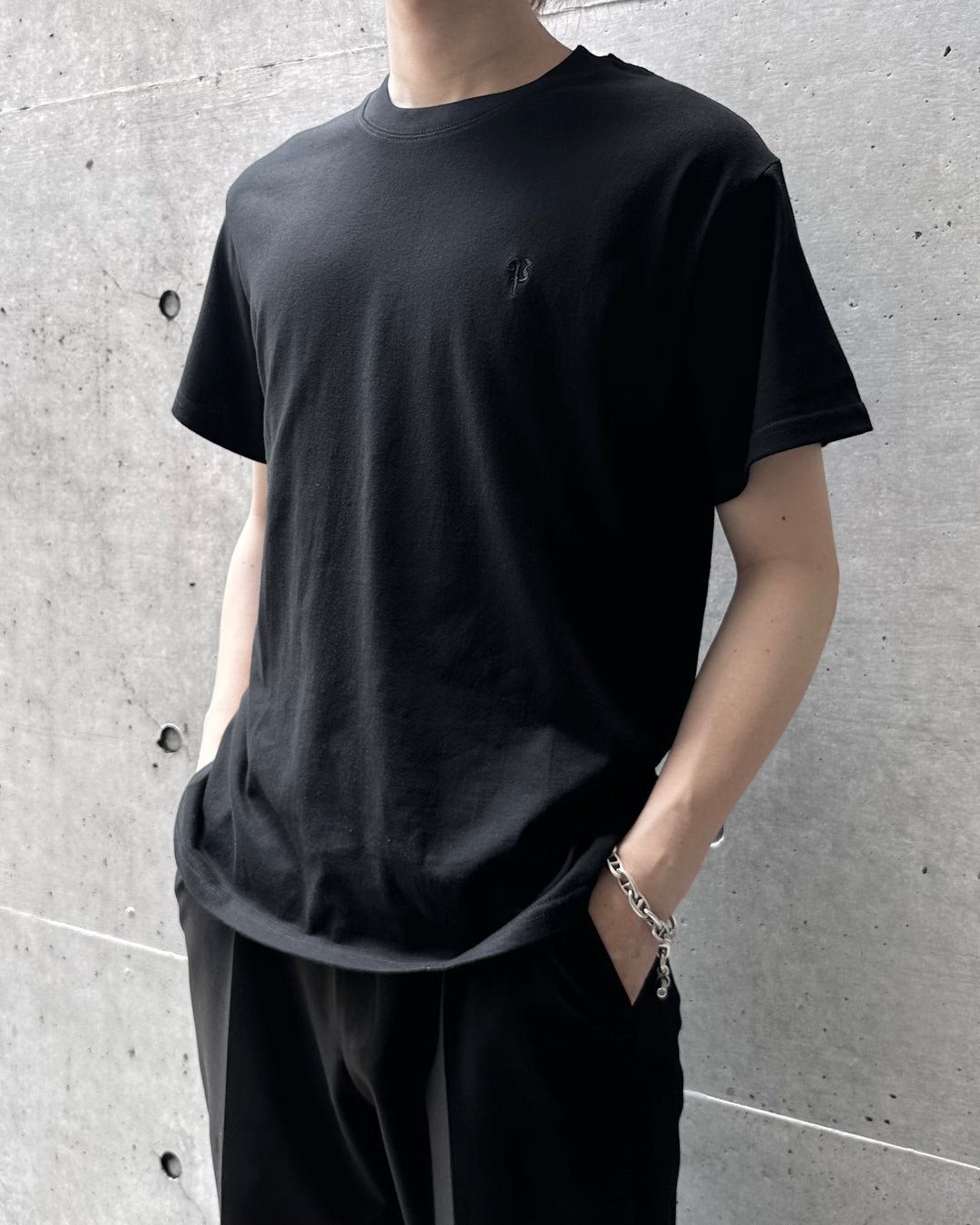"Embroidery Logo T-shirt" (Bk/Gr/Wh)