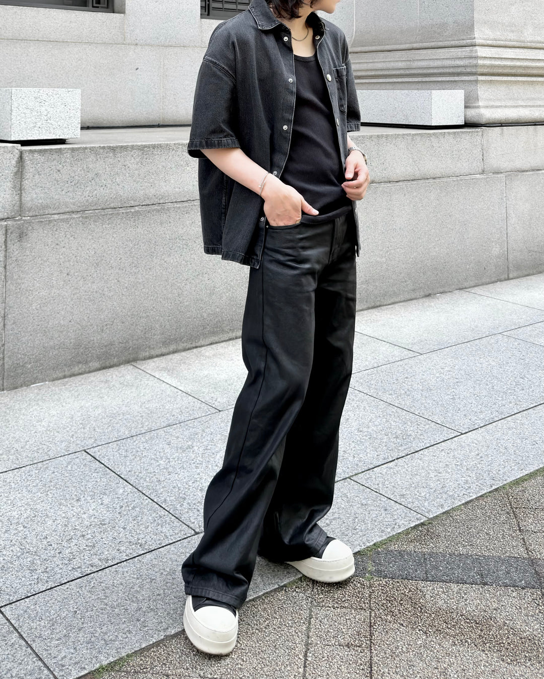 【7/4発売】"Coated Wide Flare Jeans"