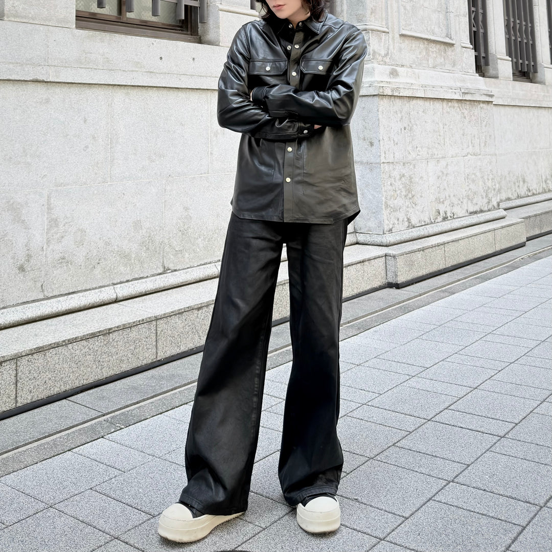 【7/4発売】"Coated Wide Flare Jeans"