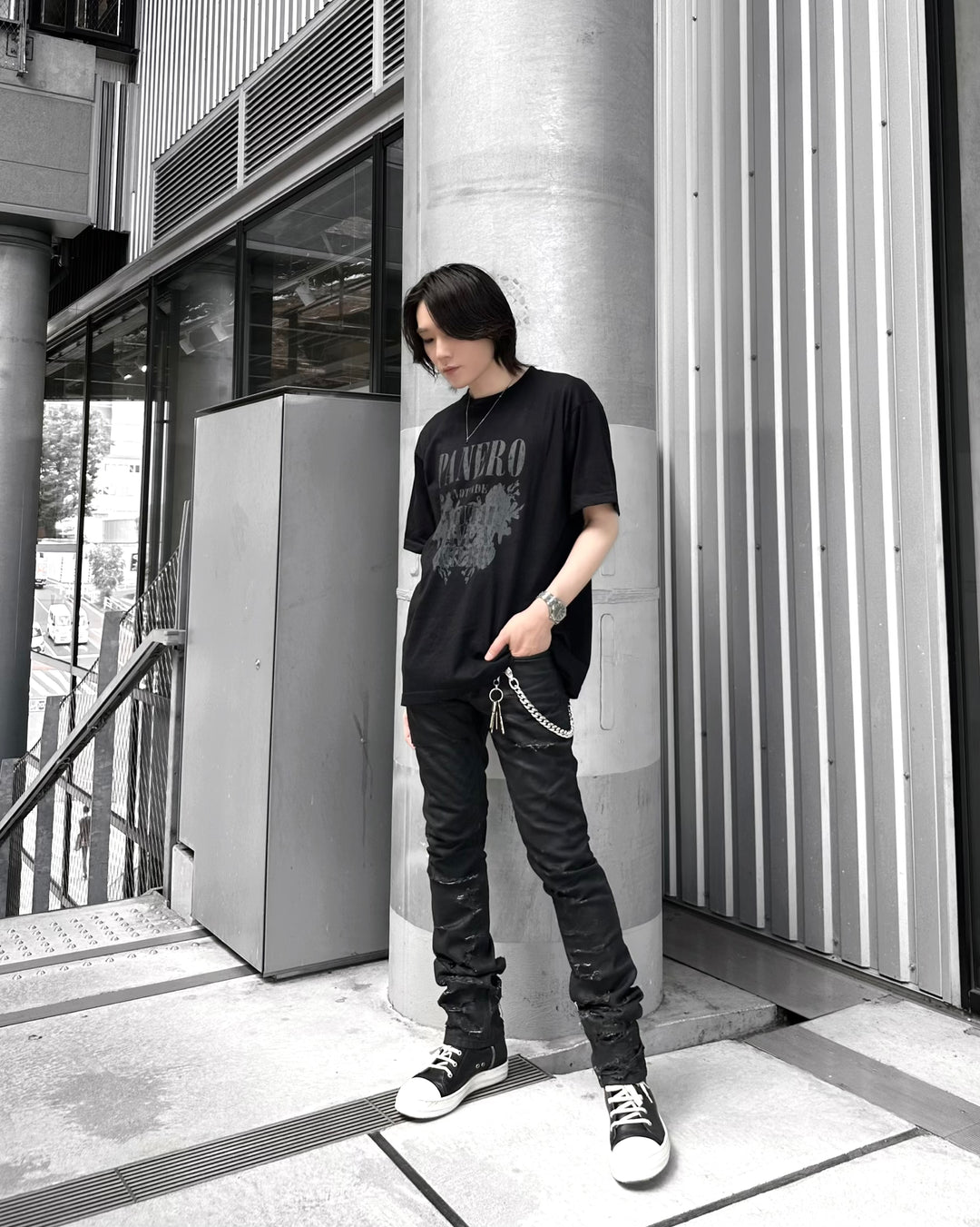 "Notfade Grunge T-shirt" (Black × Gray)