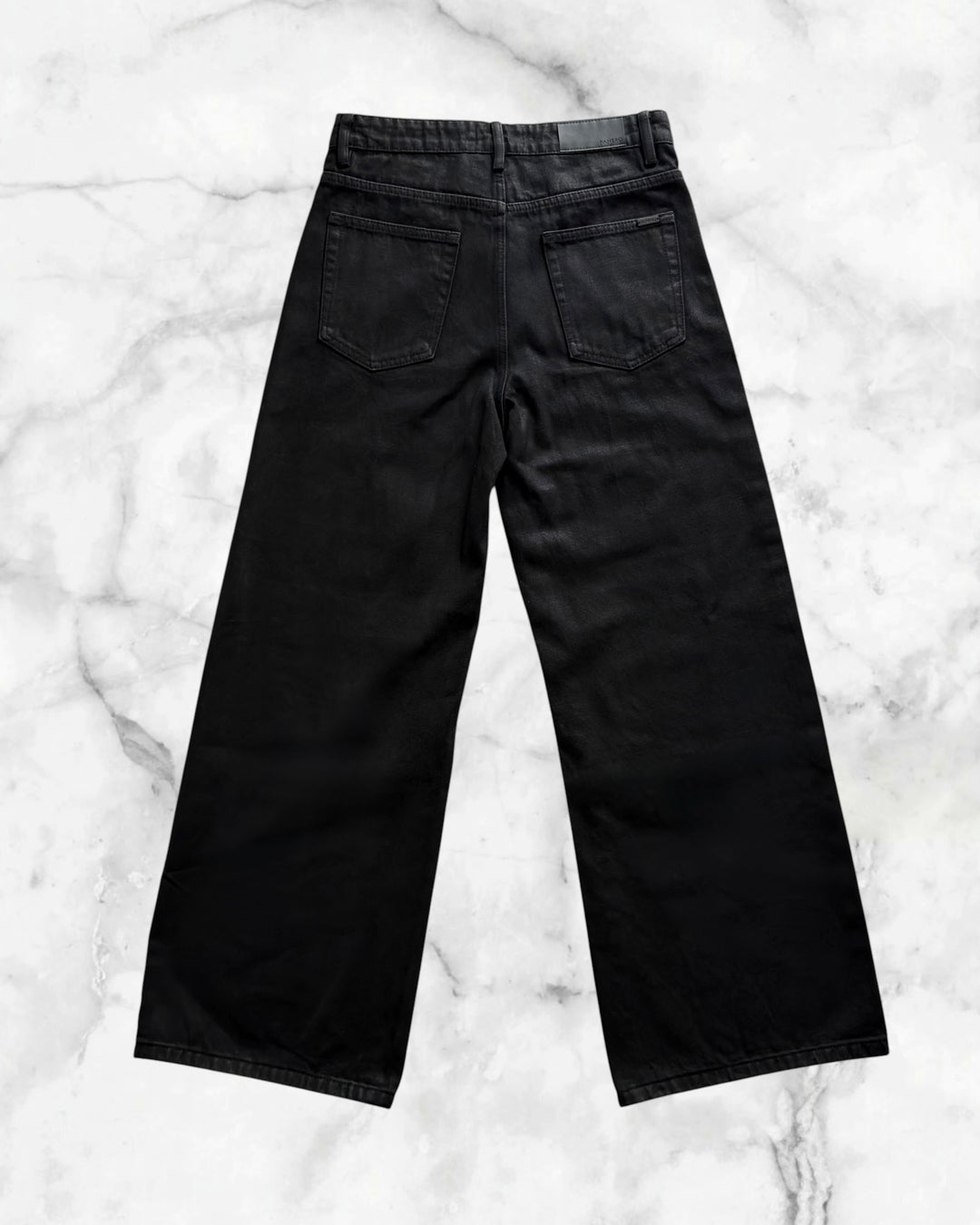 "Coated Wide Flare Jeans"