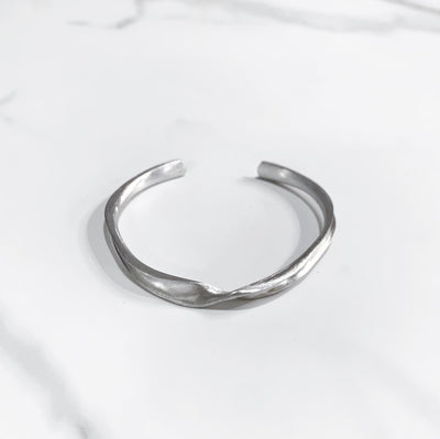 【즉납】“one twist” silver 925 bracelet