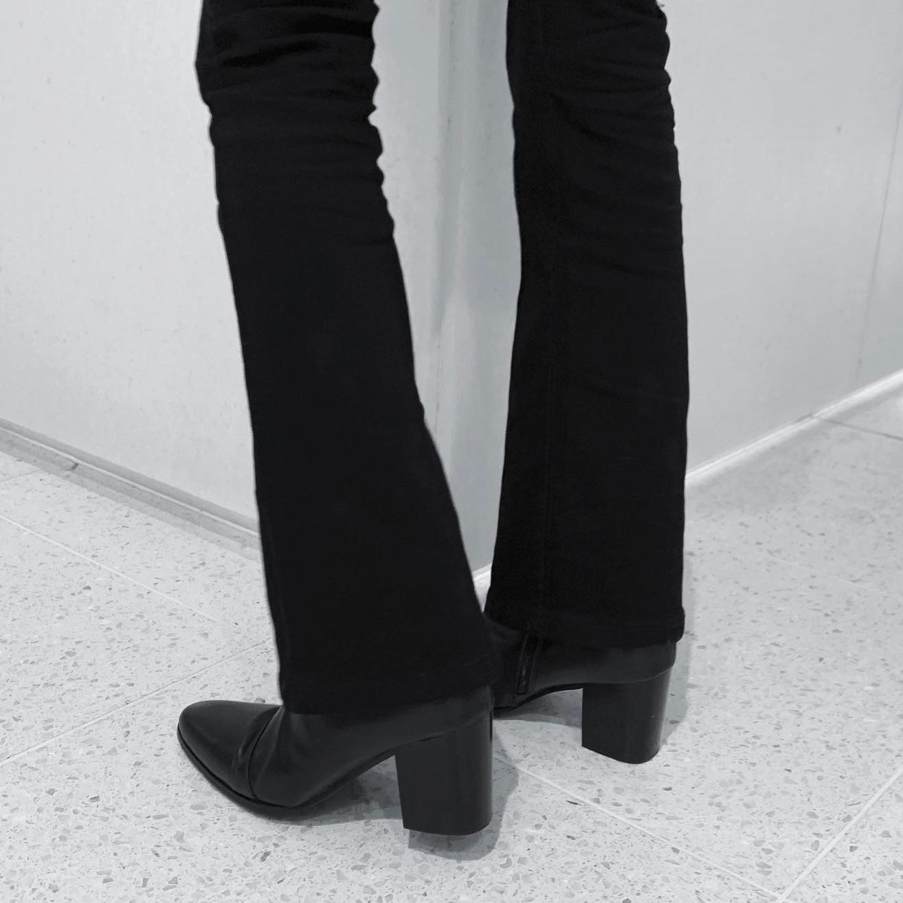 [Instant delivery]"flare denim pants"Flare denim pants (black)