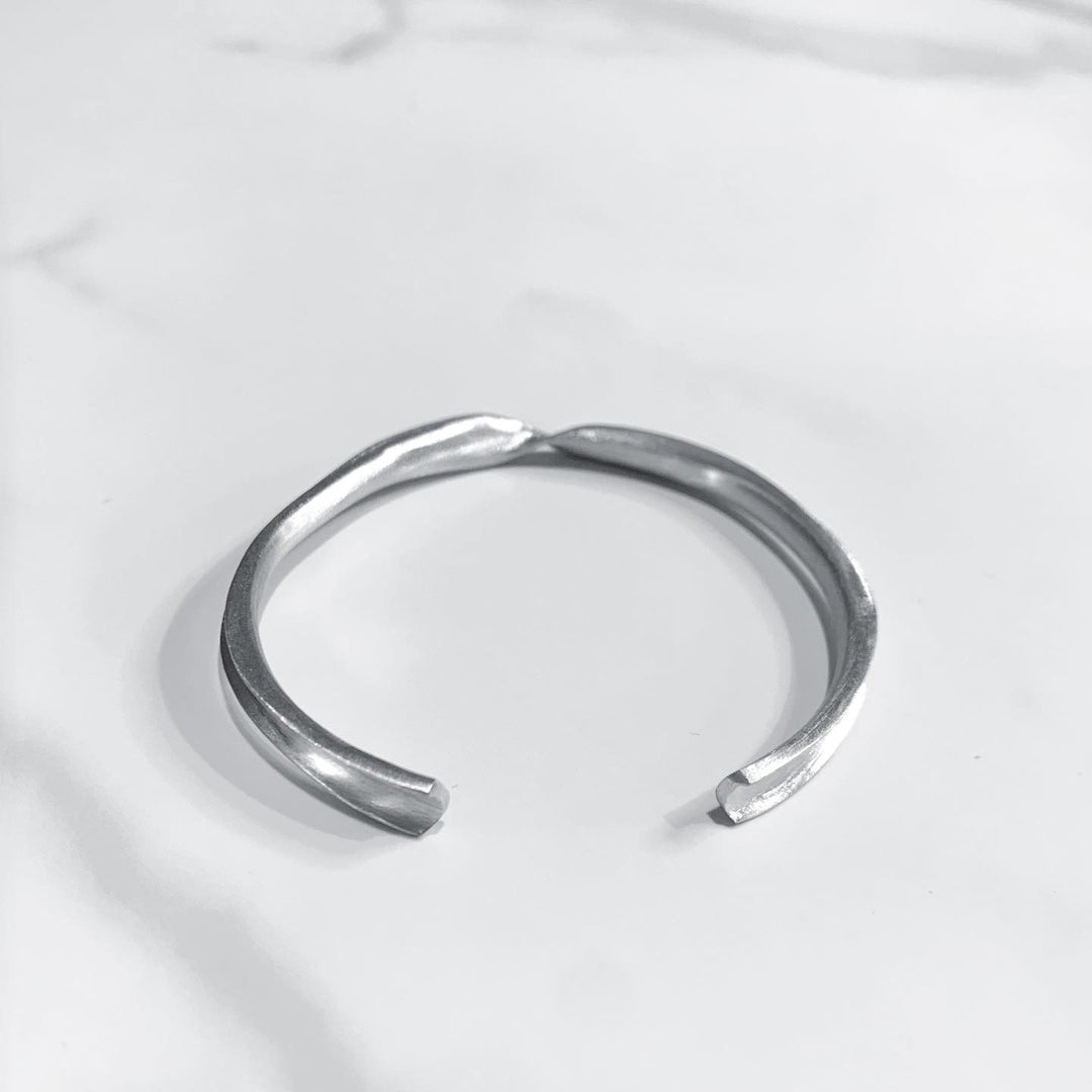 “one twist” silver 925 bracelet
