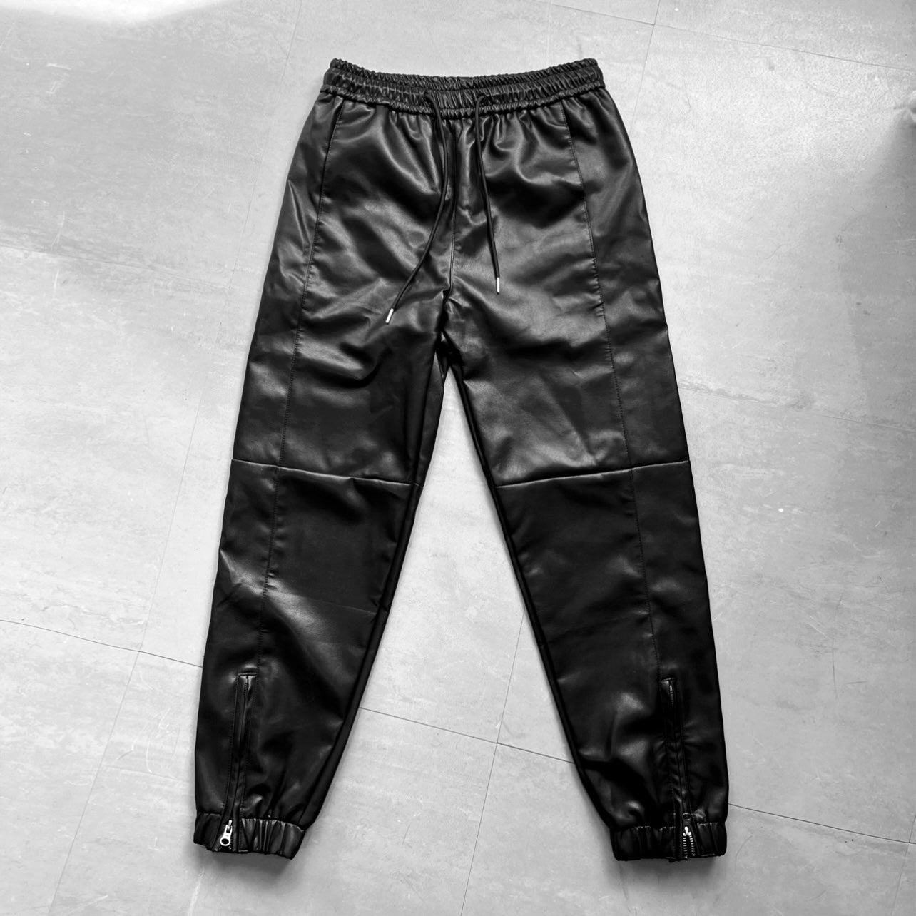 【即納】"Leather Cargo Pants"