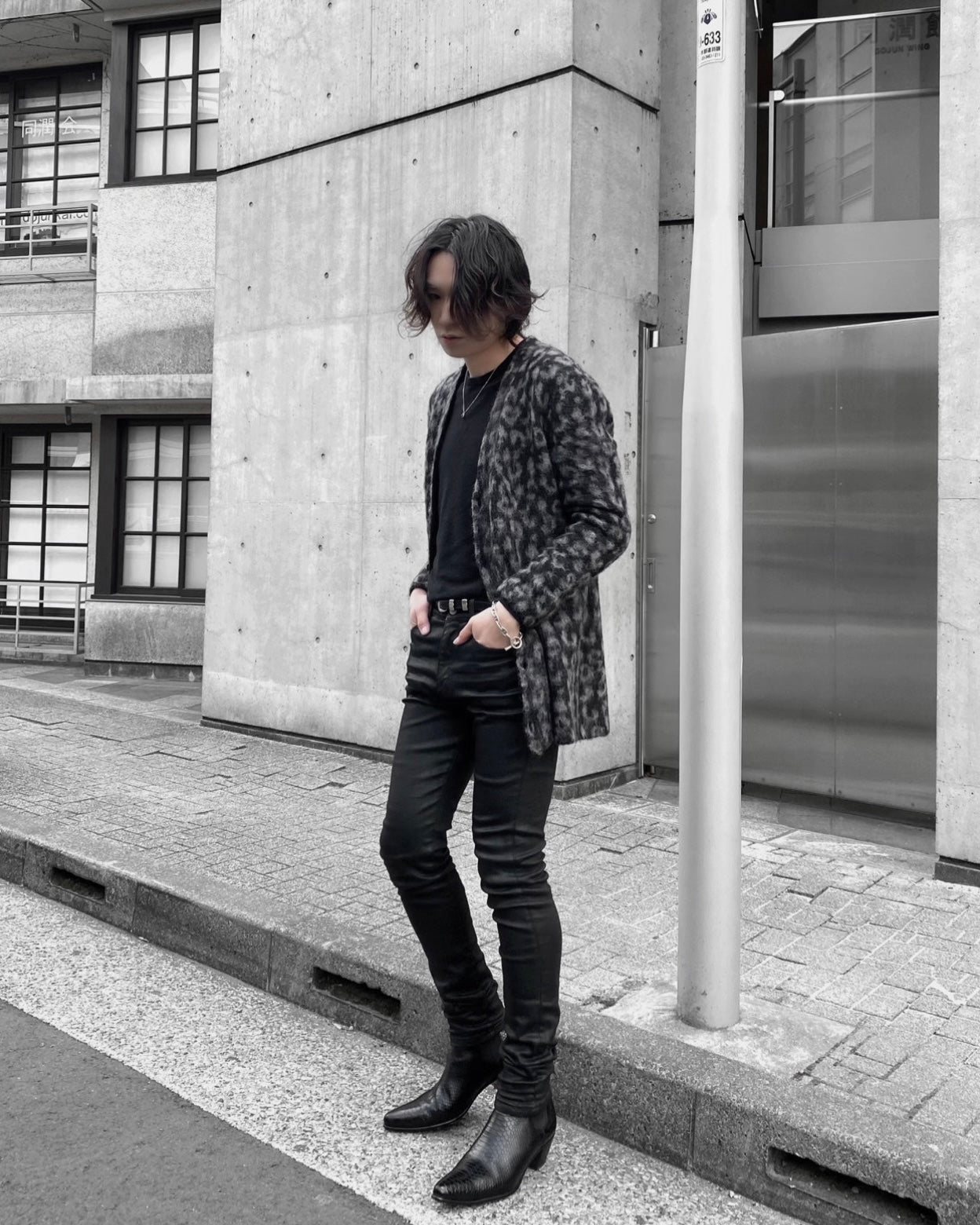 [Instant delivery] “Leopard mohair cardigan” (Black)