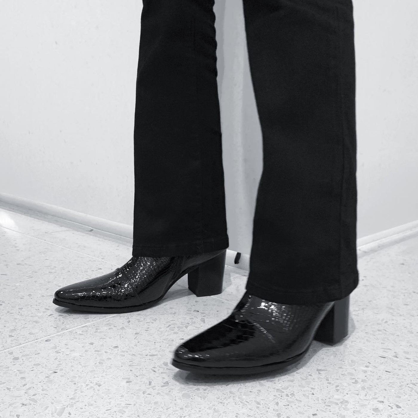 【즉납】"Croco" 60mm heel boots