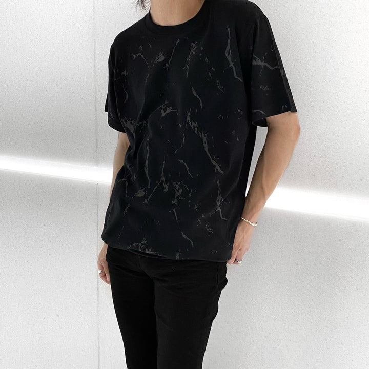 “大理石” T恤（黑色）