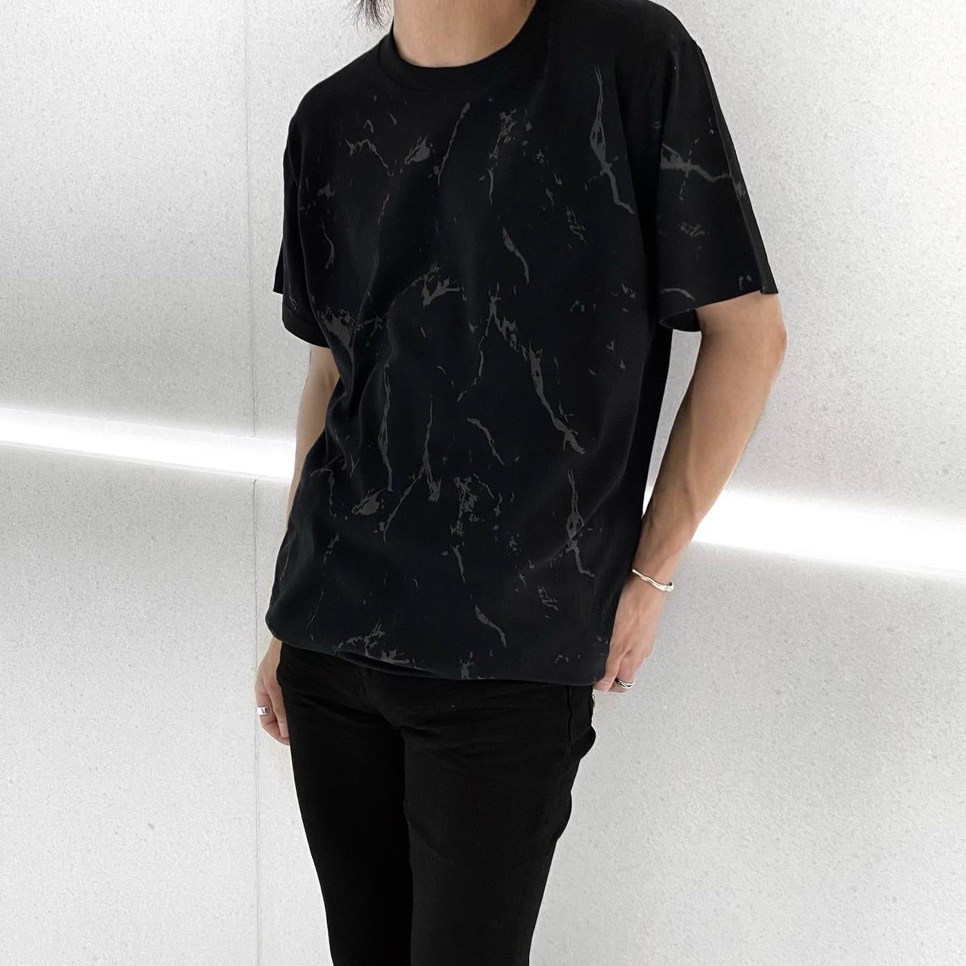 [Instant delivery]"Marble"T-shirt Marble Marble Total Pattern T-shirt (Black)