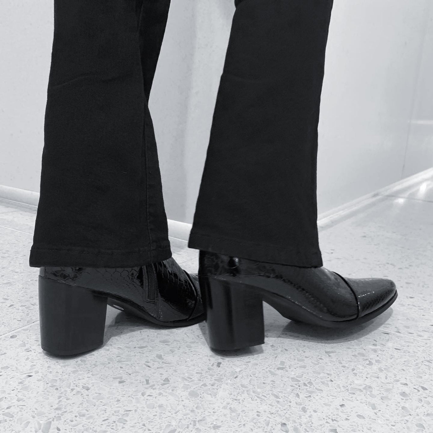[Instant delivery]"Croco"60mm heel boots