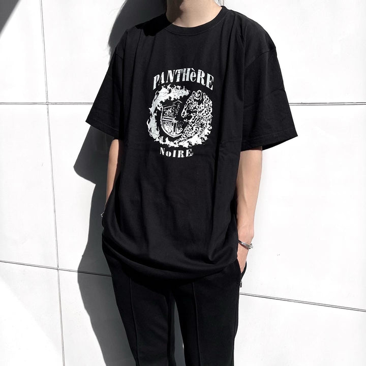 "Leopard College 로고 티셔츠"(검은 색)